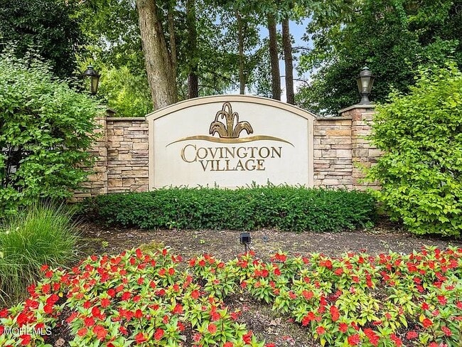 232 Sophee Ln, Unit Caspian in Lakewood, NJ - Building Photo - Building Photo