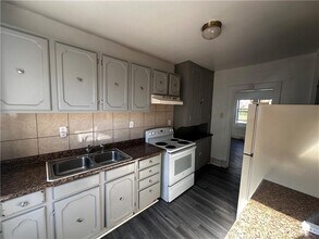 410 Hallam Ave in Washington, PA - Building Photo - Building Photo