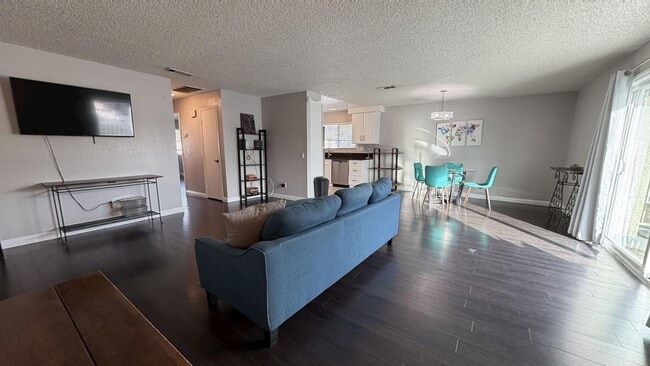 511 E Brockton Ave in Redlands, CA - Building Photo - Building Photo