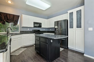 48 Primrose Ct in Tracy, CA - Building Photo - Building Photo