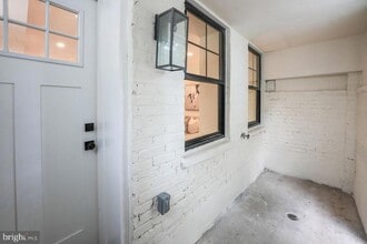 812 6th St NE in Washington, DC - Building Photo - Building Photo