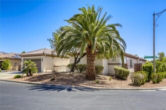 7286 Mt Kearsarge St in Las Vegas, NV - Building Photo - Building Photo
