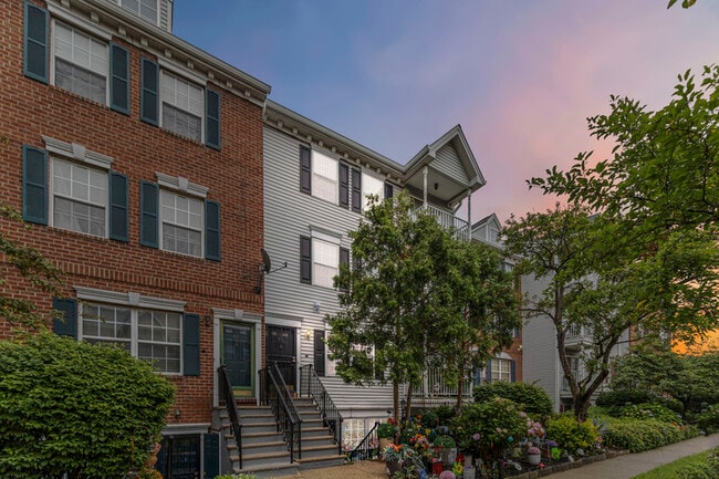 property at 44 Vaughan Dr