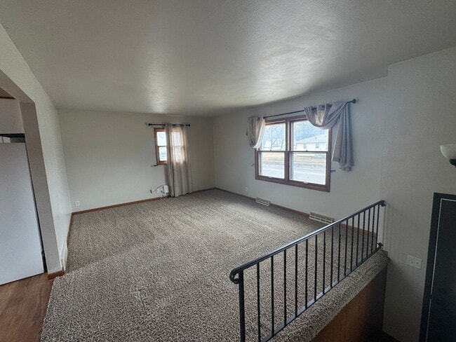 property at 2510 W 9th St