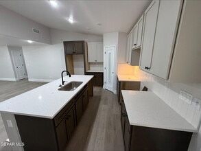 2633 Dunoon Dr in El Paso, TX - Building Photo - Building Photo