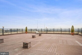 4515 Willard Ave in Chevy Chase, MD - Building Photo - Building Photo