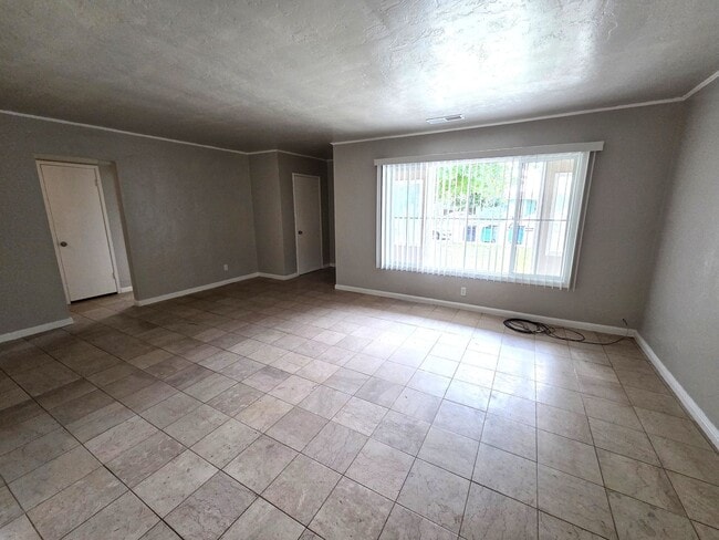 15328 Magnolia Rd in Porterville, CA - Building Photo - Building Photo