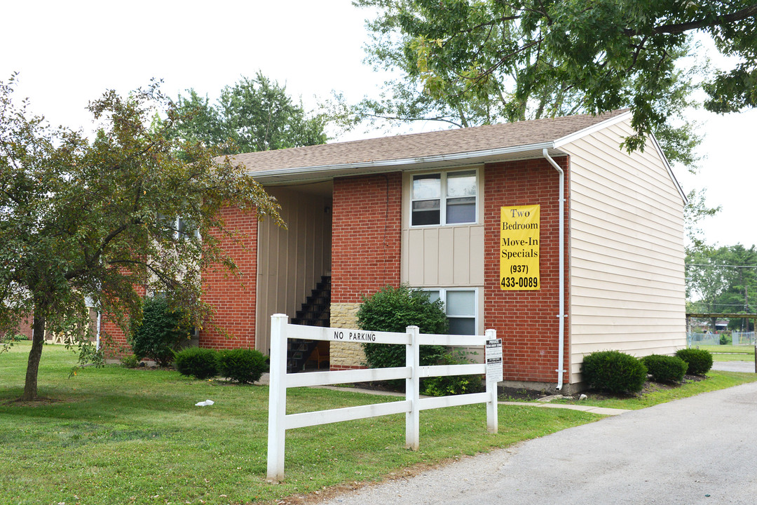 1471 E Market St in Germantown, OH - Building Photo