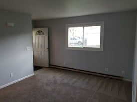 1427 Glenwood St, Unit 0 in Findlay, OH - Building Photo