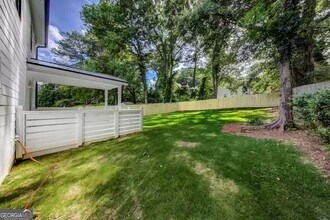253 Lamon Ave SE in Atlanta, GA - Building Photo - Building Photo