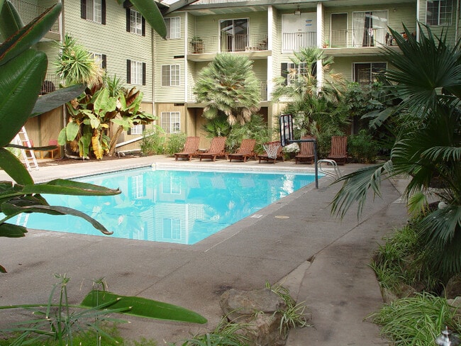 718 W 1720 N in Provo, UT - Foto de edificio - Building Photo