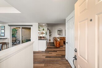 82 Conejo Cir in Palm Desert, CA - Building Photo - Building Photo