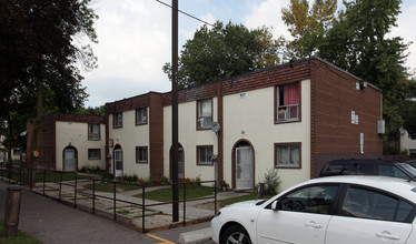 1801-1803 Martin Grove Rd in Toronto, ON - Building Photo - Building Photo