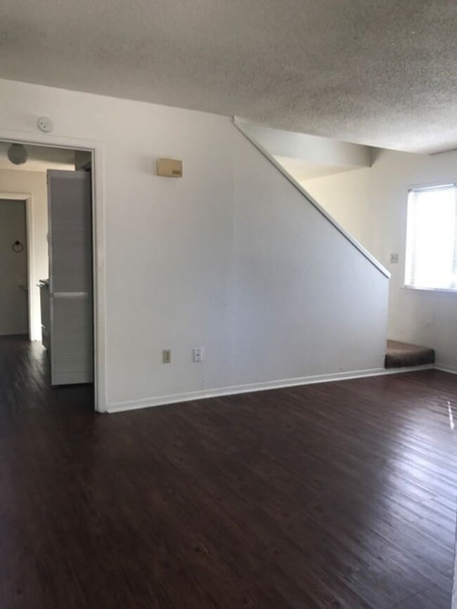 property at 1400 Holleman Dr