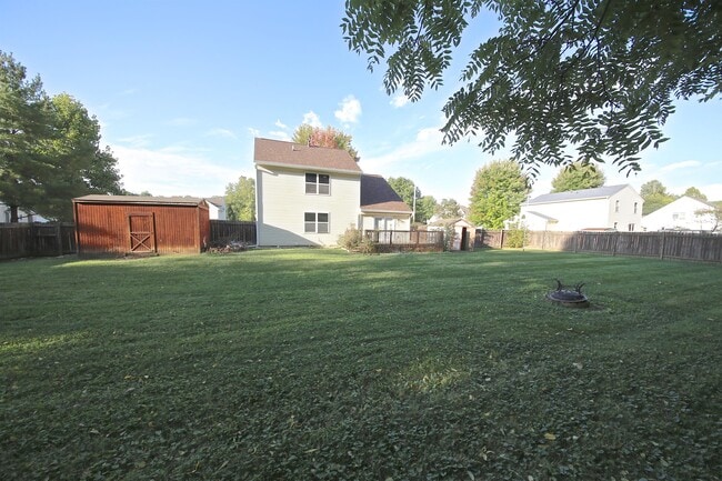 876 Meadowlands Dr in Ellettsville, IN - Building Photo - Building Photo