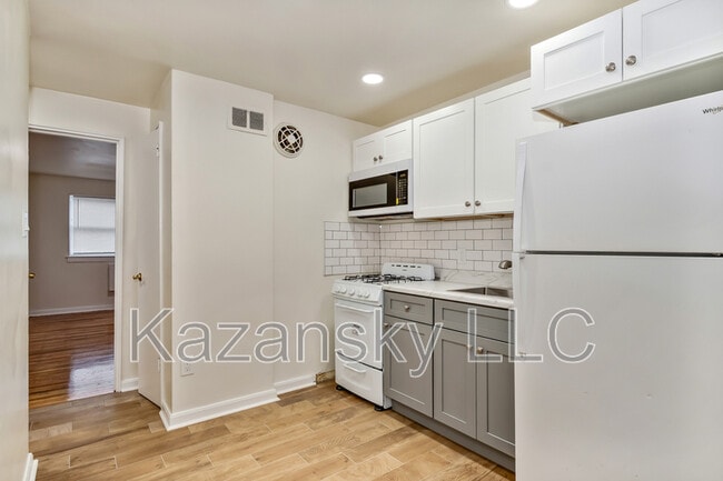 1866 Pratt St in Philadelphia, PA - Building Photo - Building Photo