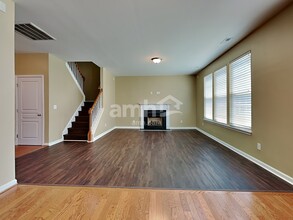 1404 Manley Ct in Fuquay Varina, NC - Building Photo - Building Photo