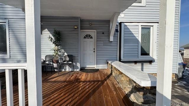 25 Tibbits Ave in White Plains, NY - Building Photo - Building Photo