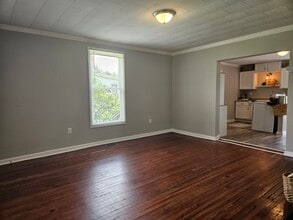 6 Sparks Ave in Ware Shoals, SC - Building Photo - Building Photo