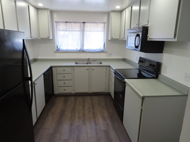 422 11th St in Sparks, NV - Building Photo - Building Photo