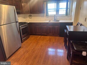 3555 Churchill Ln in Philadelphia, PA - Building Photo - Building Photo