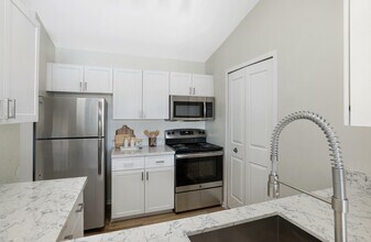 Park Place Northville in Northville, MI - Building Photo - Building Photo