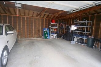 225 Sunshine Dr in Buffalo, NY - Building Photo - Building Photo