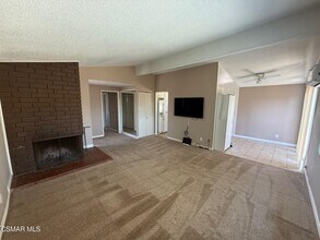 1482 Paul St in Simi Valley, CA - Building Photo - Building Photo
