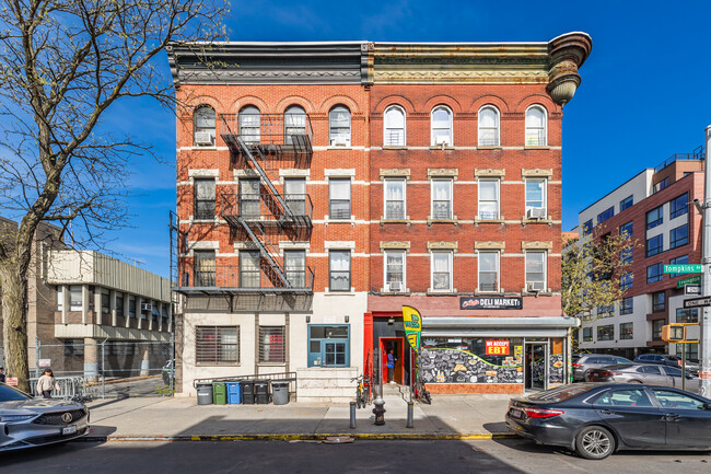 277 Tompkins Avenue in Brooklyn, NY - Building Photo - Building Photo