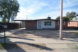 4115 N Lange Ave in Tucson, AZ - Building Photo