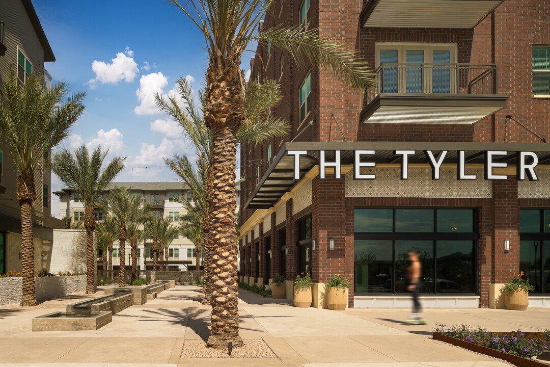 The Tyler in Gilbert, AZ - Foto de edificio