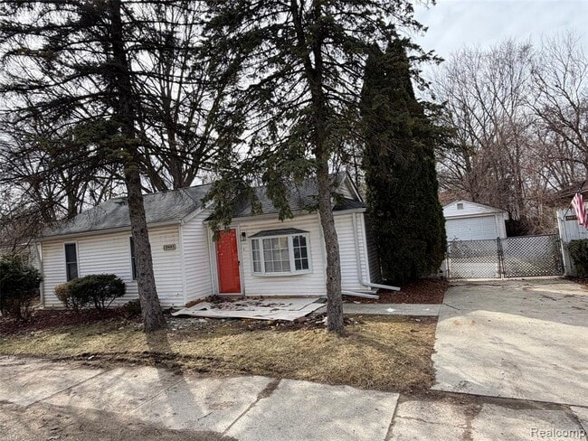 property at 19445 Inkster Rd