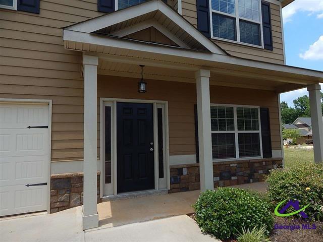 102 Broomsedge Ln in Kathleen, GA - Building Photo - Building Photo