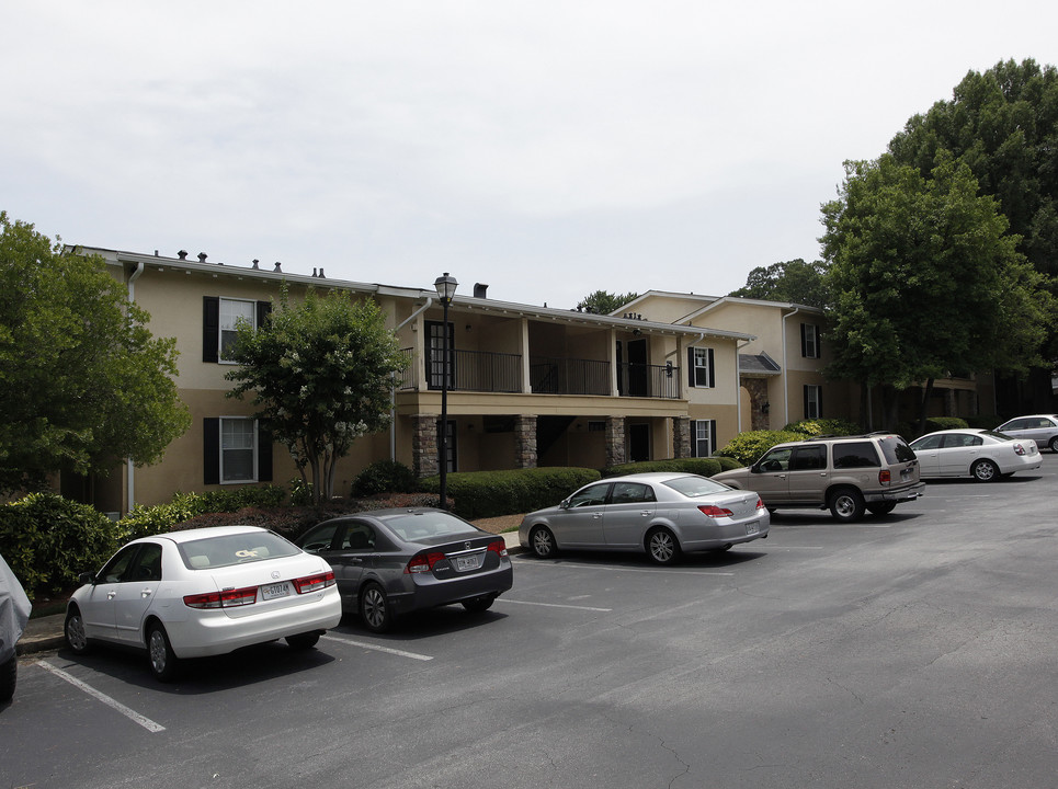 Collier Green Condominiums in Atlanta, GA - Building Photo