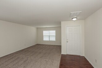1646 Rustic Arch Way in Huntersville, NC - Building Photo - Building Photo