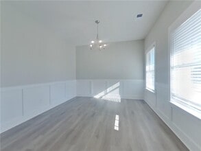 409 Curlin Ct in Holly Springs, GA - Building Photo - Building Photo