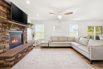 4435 Sunset Dr in Charlottesville, VA - Building Photo - Building Photo