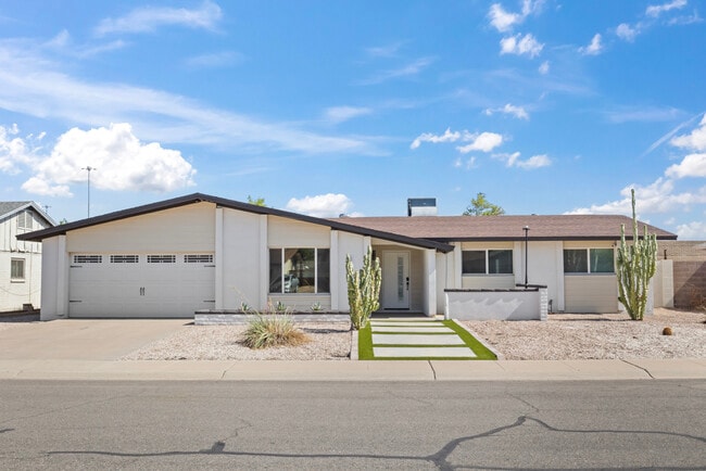 property at 2166 E Greenway Dr