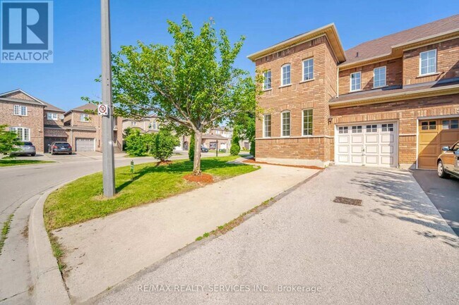 5616 Margarita Crescent