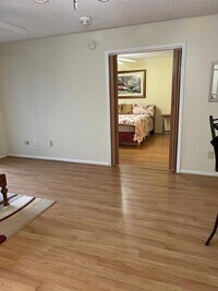 2832 S Bartell Dr photo'