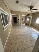 904 E Hedrick St in Houston, TX - Building Photo - Building Photo