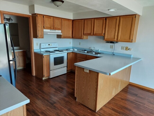 501-503 Stonegate Dr in Kimberly, WI - Building Photo - Building Photo