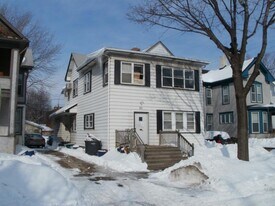 513 8th Ave SE in Minneapolis, MN - Building Photo