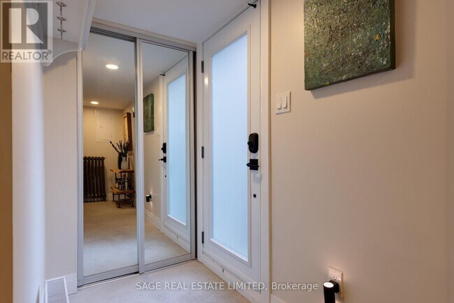 57 Westmoreland Ave in Toronto, ON - Building Photo - Building Photo