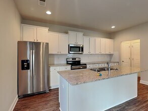 125 Obsidian Way in Atlanta, GA - Building Photo - Building Photo