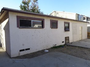 123 S Cypress Ave in Ontario, CA - Building Photo - Building Photo