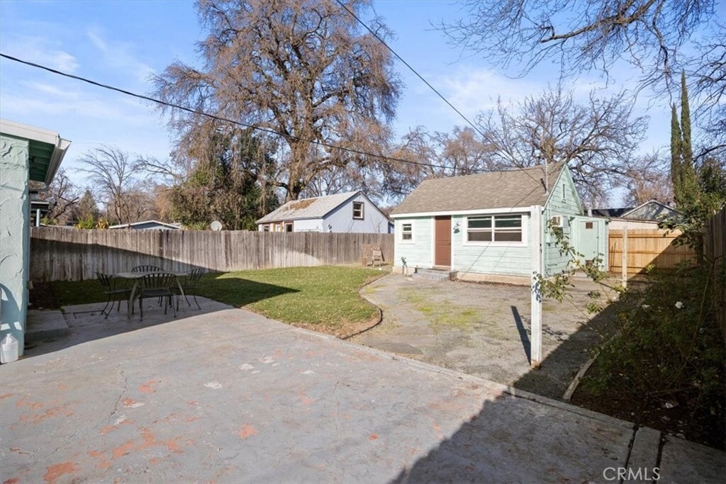 955 Aspen St, Unit Rear in Chico, CA - Building Photo