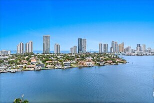 19101 NE 36th Pl in Aventura, FL - Building Photo
