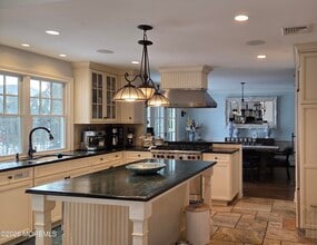 1518 Laguna Dr in Point Pleasant, NJ - Building Photo - Building Photo