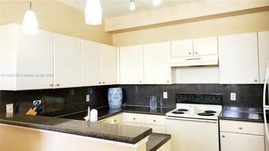 4381 SW 160th Ave, Unit 209 in Miramar, FL - Building Photo - Building Photo